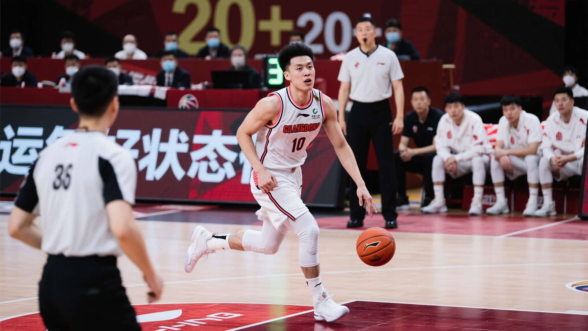 陈家政为何能够单节砍下20分？答案似乎和你想的不太一样！